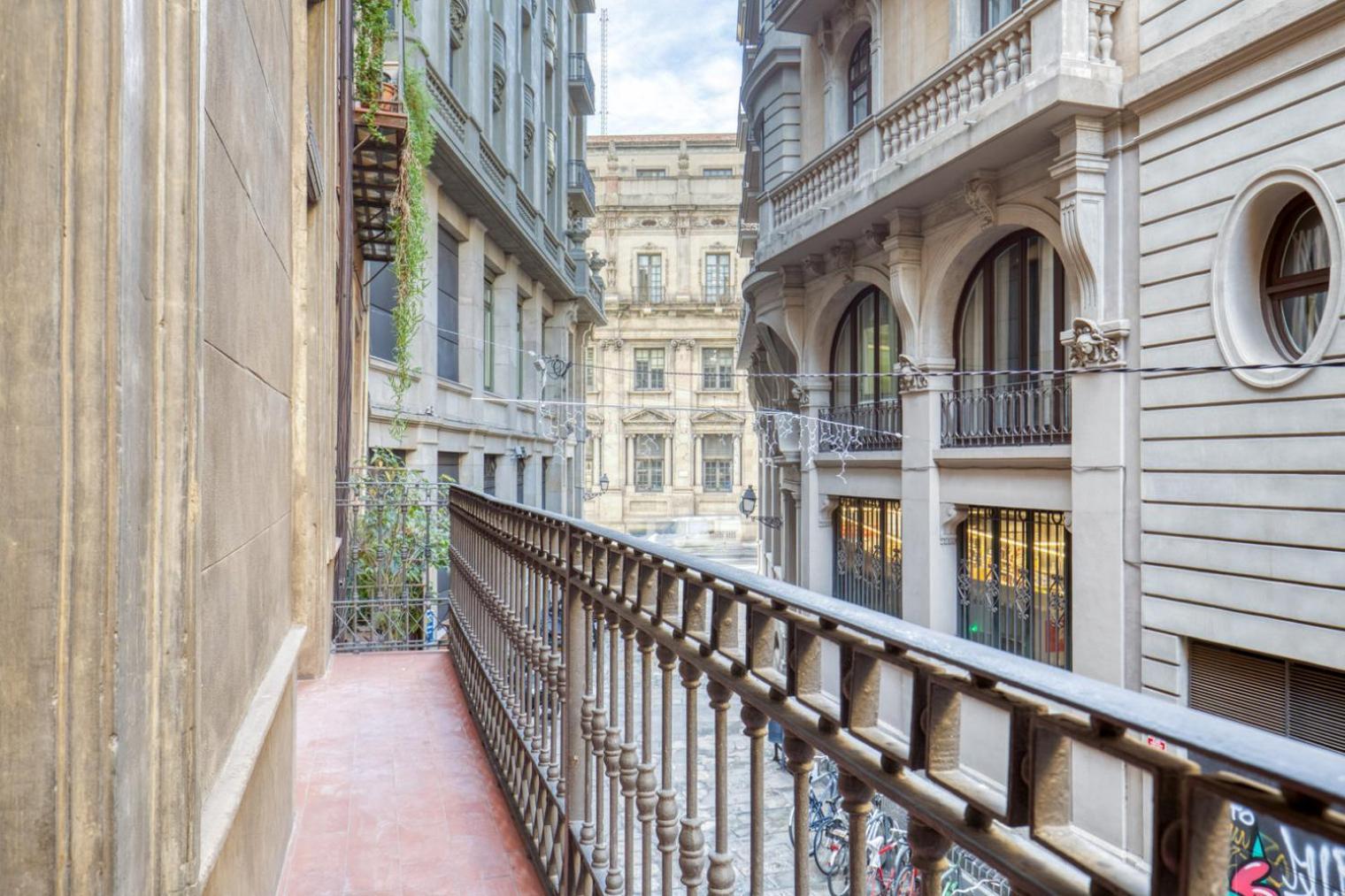 Renovated El Born 2br Nr Port Vell Bcn-59 *